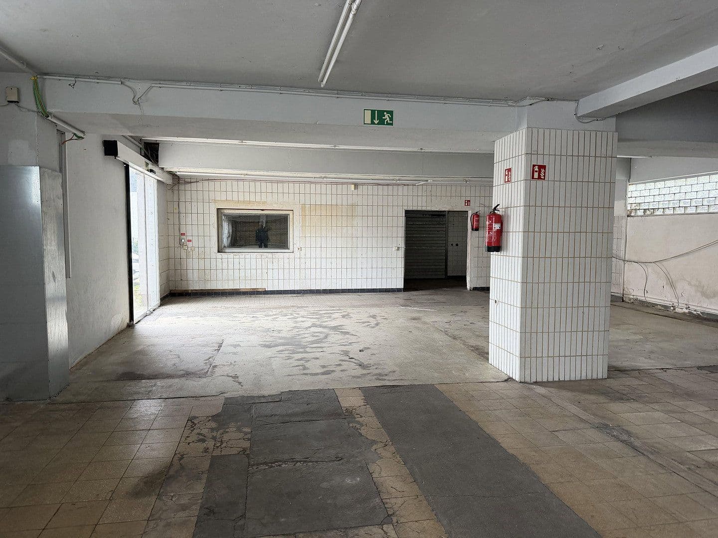 non-residential property to rent, 400 m², Gladbeck, North Rhine-Westphalia non-residential property to rent, 400 m², Gladbeck, North Rhine-Westphalia