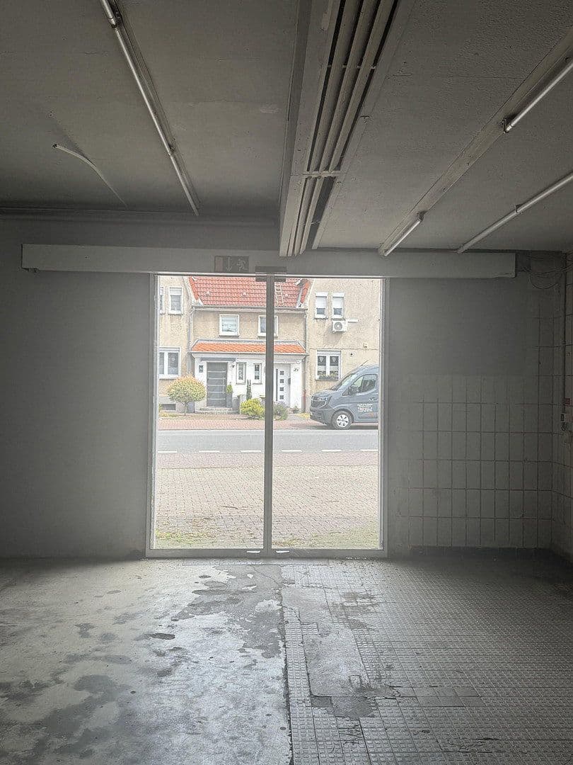 non-residential property to rent, 400 m², Gladbeck, North Rhine-Westphalia non-residential property to rent, 400 m², Gladbeck, North Rhine-Westphalia