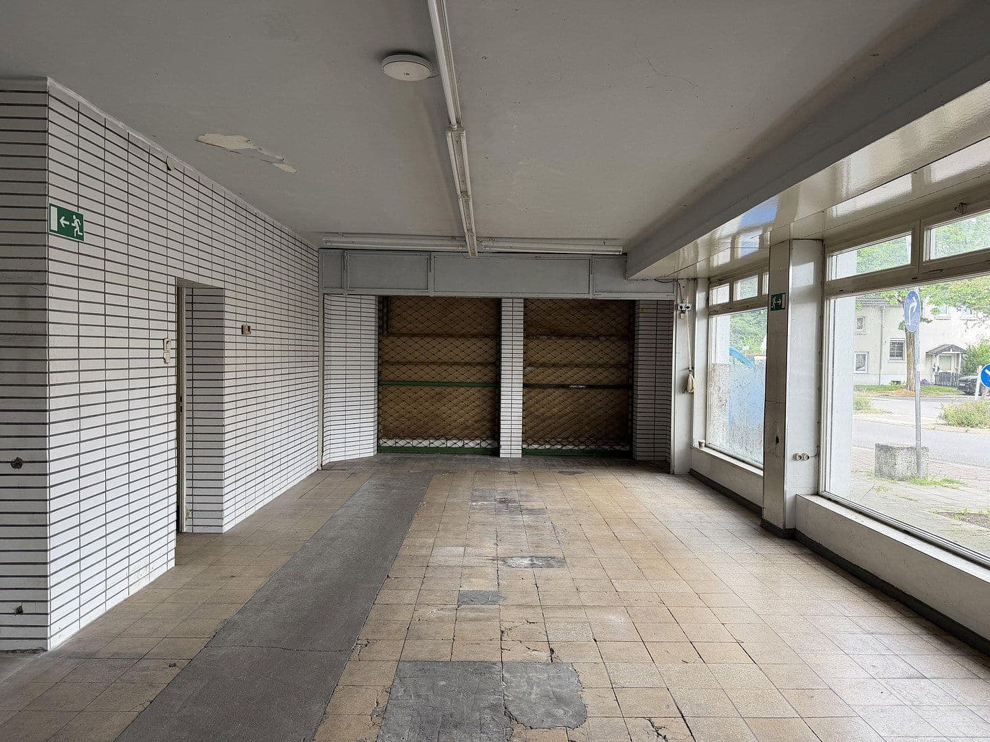 non-residential property to rent, 400 m², Gladbeck, North Rhine-Westphalia non-residential property to rent, 400 m², Gladbeck, North Rhine-Westphalia