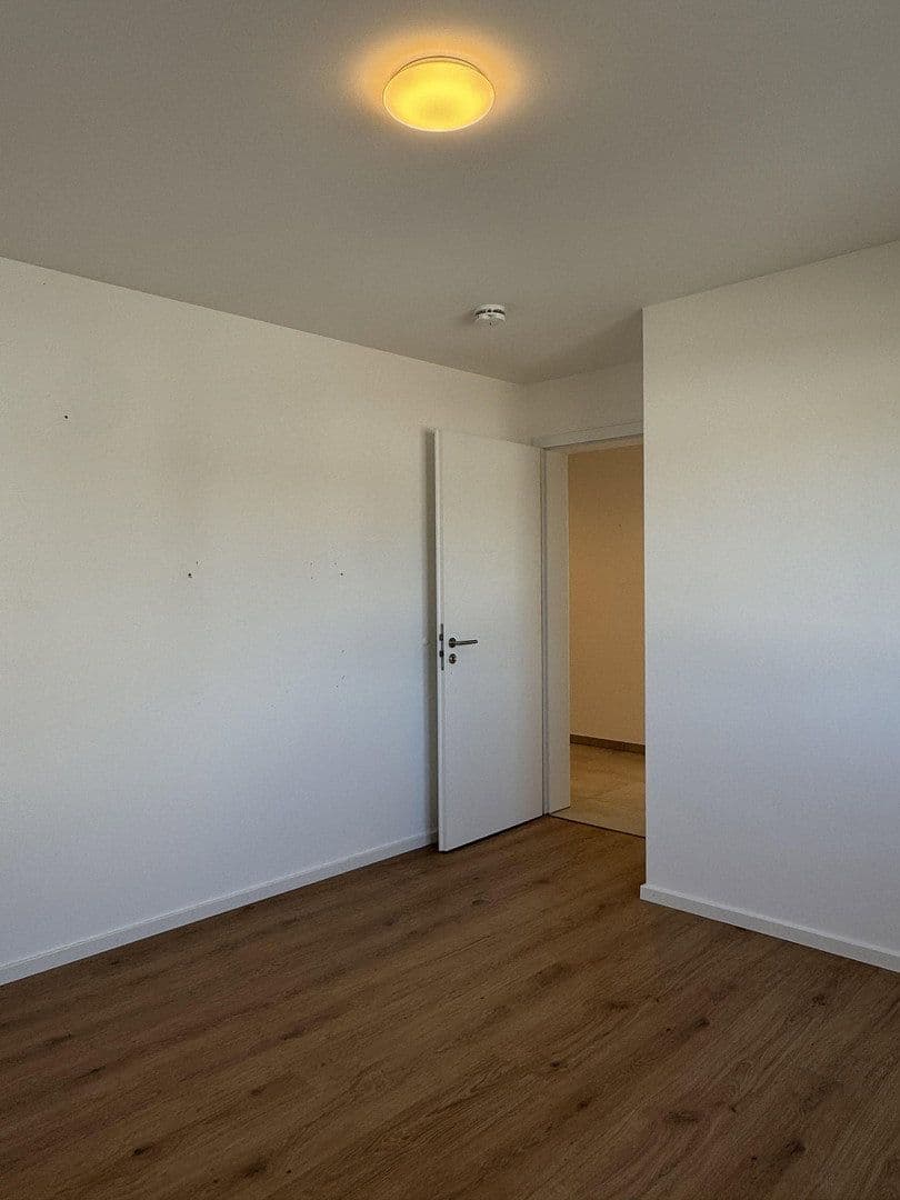 4 bedroom flat to rent, 115 m², Nelkenweg 12, Langenbach, Bavaria 4 bedroom flat to rent, 115 m², Nelkenweg 12, Langenbach, Bavaria