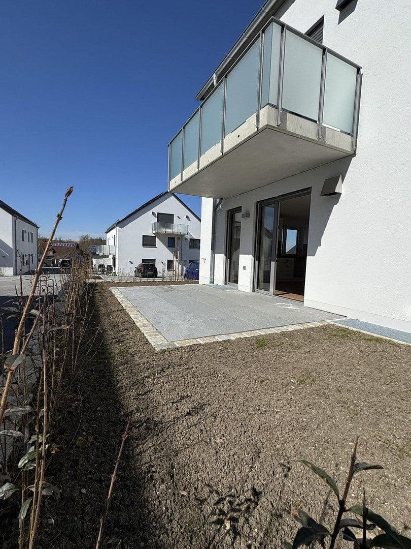 4 bedroom flat to rent, 115 m², Nelkenweg 12, Langenbach, Bavaria 4 bedroom flat to rent, 115 m², Nelkenweg 12, Langenbach, Bavaria
