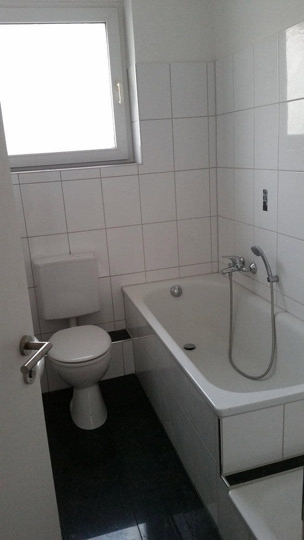 3 bedroom flat to rent, 73 m², Hainbuchenstraße 17, Moers, North Rhine-Westphalia 3 bedroom flat to rent, 73 m², Hainbuchenstraße 17, Moers, North Rhine-Westphalia