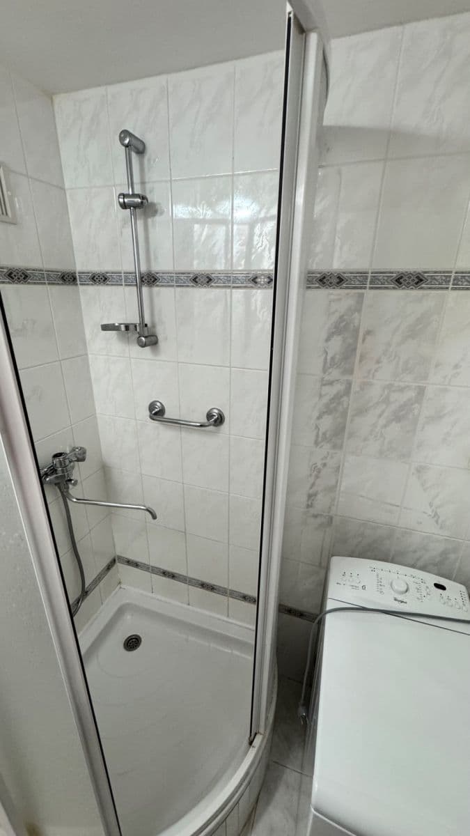 2 bedroom flat for sale, 64 m², SNP, Ústí nad Labem, Ústecký Region 2 bedroom flat for sale, 64 m², SNP, Ústí nad Labem, Ústecký Region