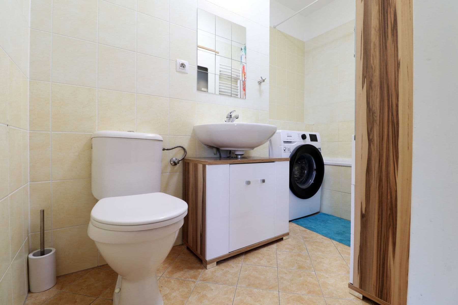 Studio flat to rent, 31 m², Podkovářská, Prague, Prague Studio flat to rent, 31 m², Podkovářská, Prague, Prague