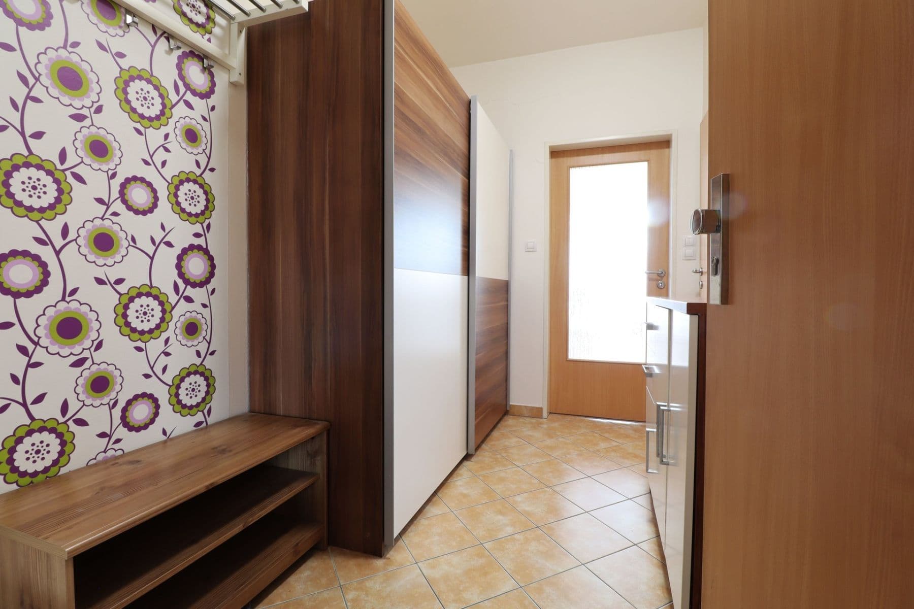 Studio flat to rent, 31 m², Podkovářská, Prague, Prague Studio flat to rent, 31 m², Podkovářská, Prague, Prague