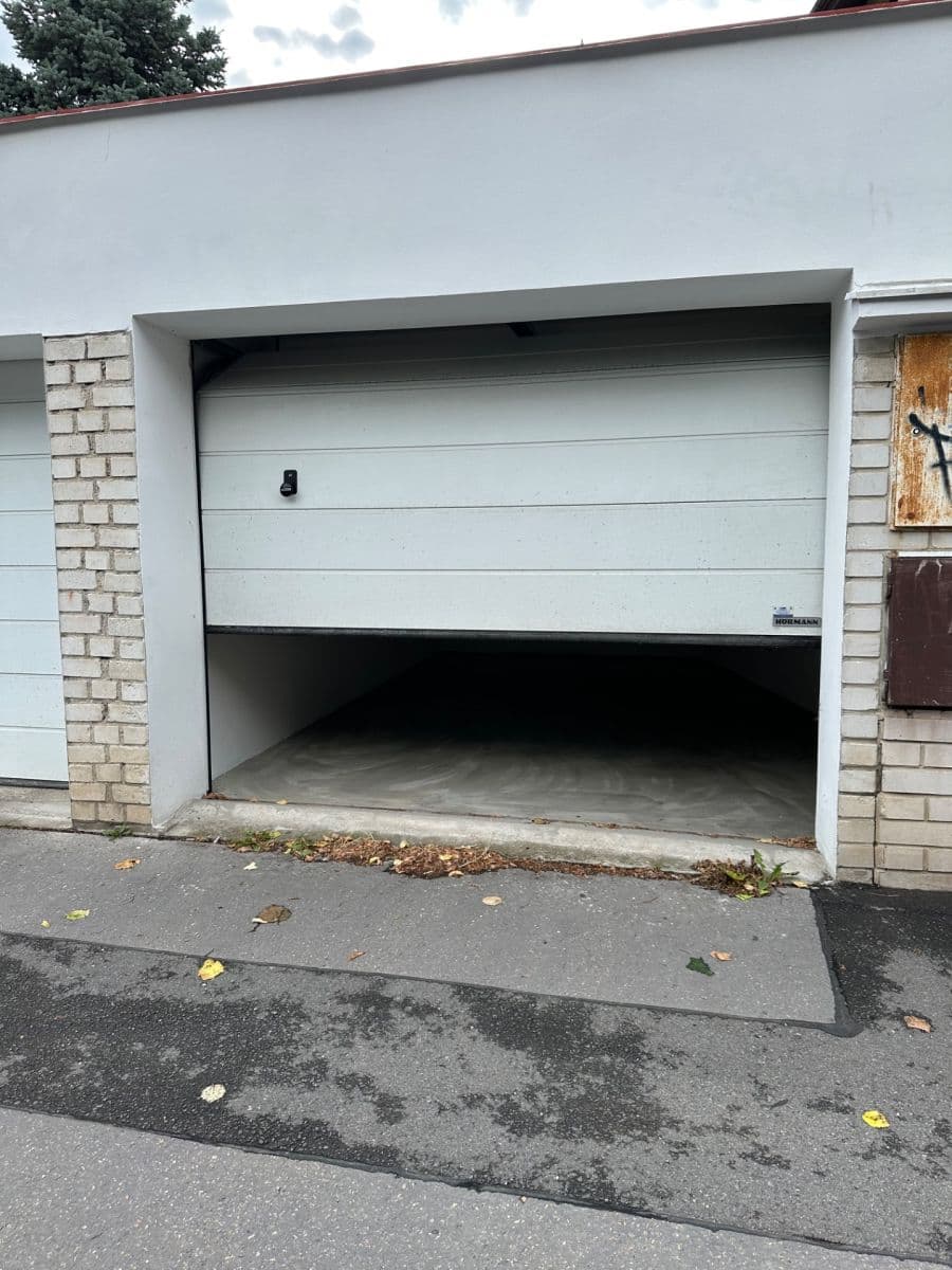garage to rent, 14 m², Bolevecká, Prague, Prague garage to rent, 14 m², Bolevecká, Prague, Prague