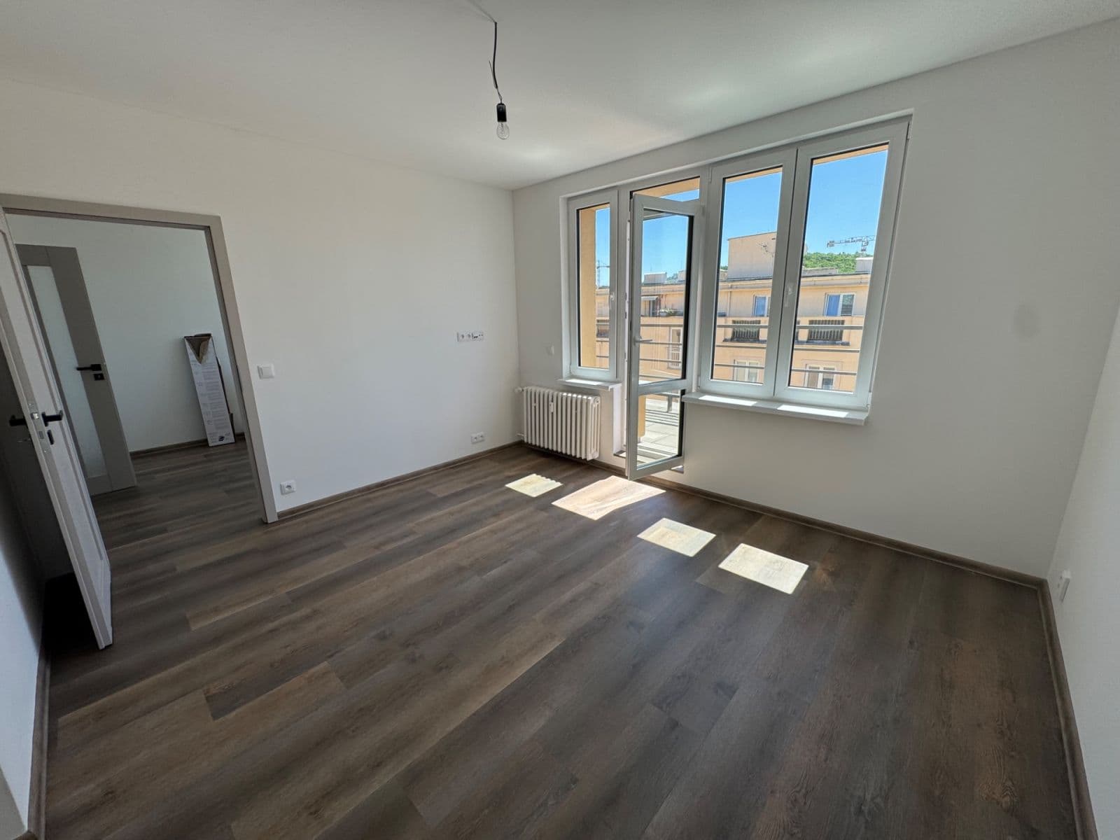 1 bedroom with open-plan kitchen flat to rent, 40 m², K Louži, Prague, Prague 1 bedroom with open-plan kitchen flat to rent, 40 m², K Louži, Prague, Prague