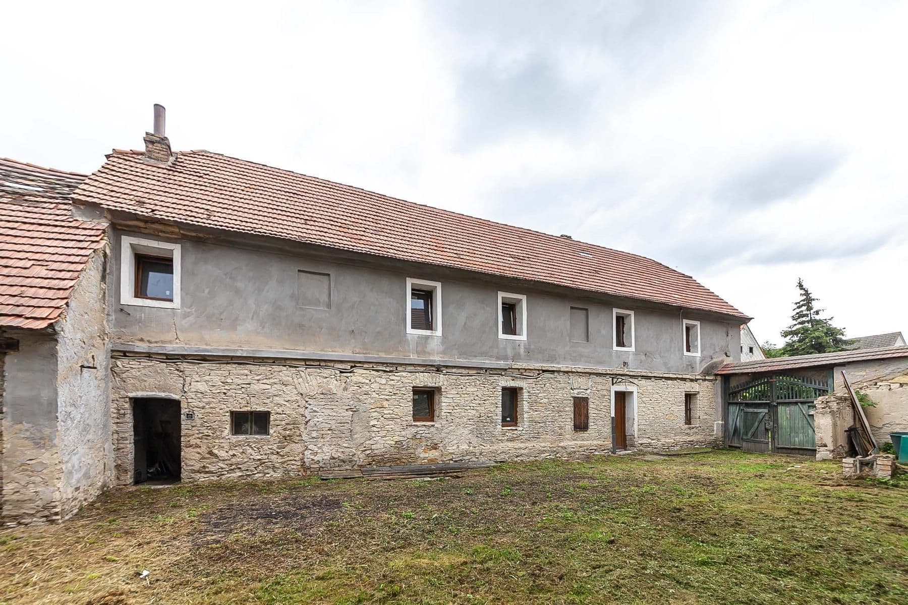 house for sale, 210 m², Kropáčova Vrutice, Středočeský Region house for sale, 210 m², Kropáčova Vrutice, Středočeský Region