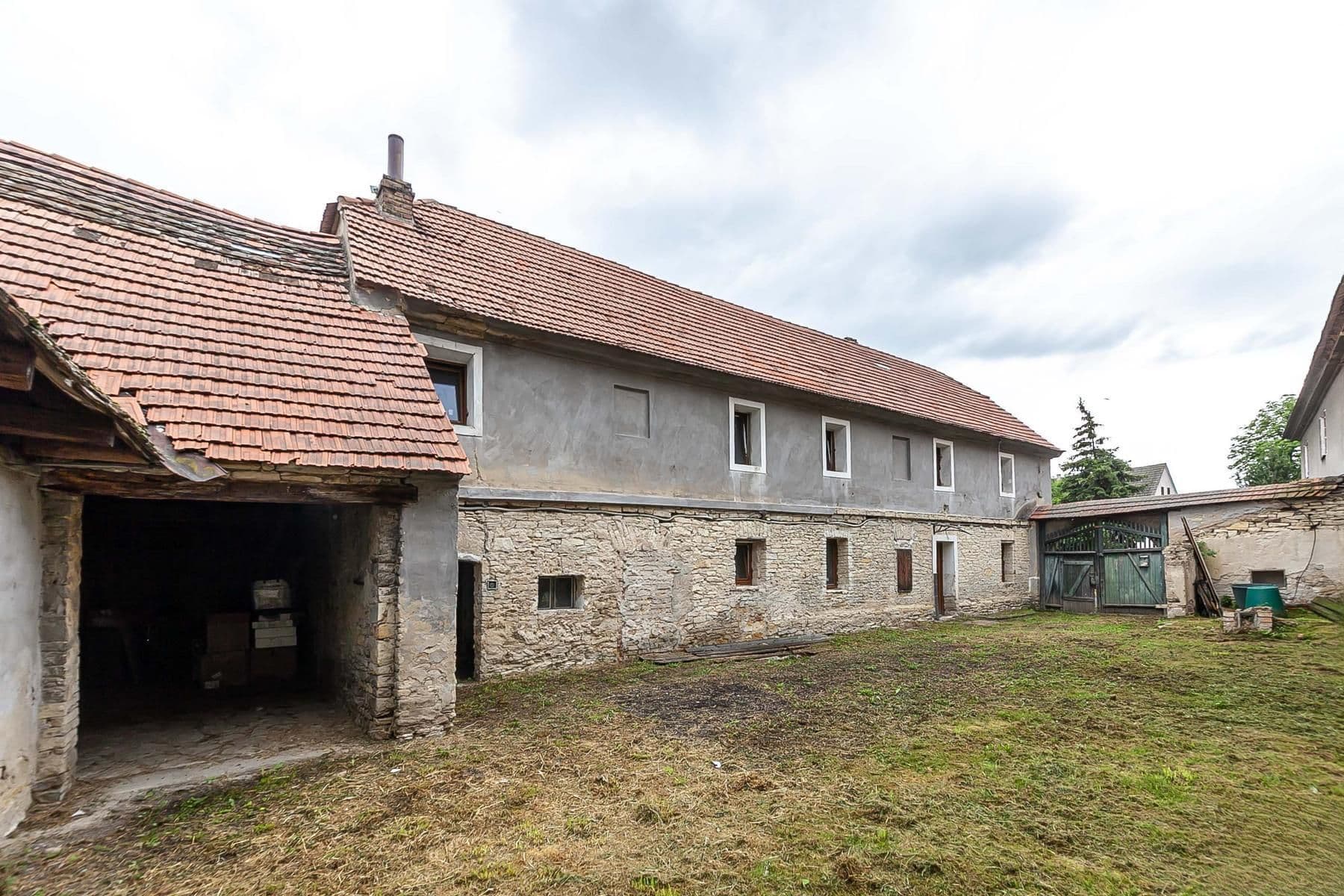 house for sale, 210 m², Kropáčova Vrutice, Středočeský Region house for sale, 210 m², Kropáčova Vrutice, Středočeský Region