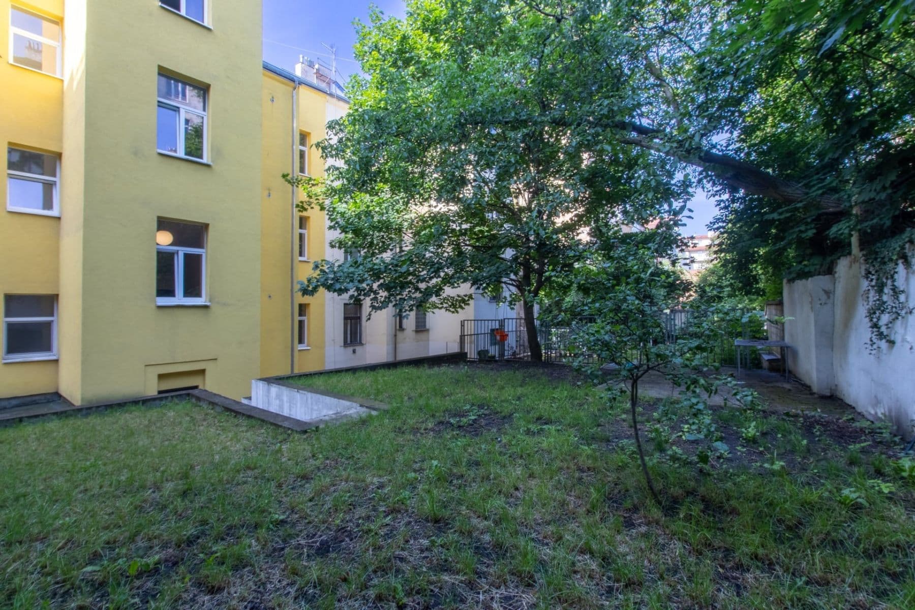 Studio flat to rent, 40 m², Plzeňská, Prague, Prague Studio flat to rent, 40 m², Plzeňská, Prague, Prague