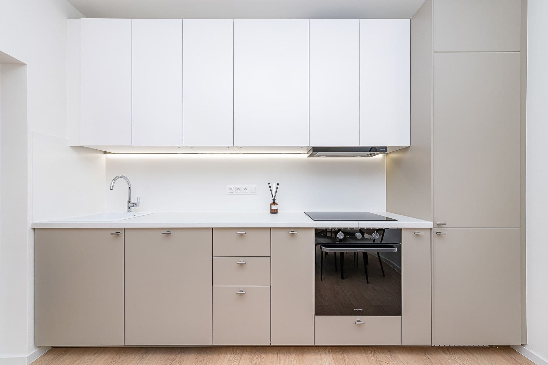 2 bedroom with open-plan kitchen flat for sale, 56 m², Donatellova, Prague, Prague 2 bedroom with open-plan kitchen flat for sale, 56 m², Donatellova, Prague, Prague