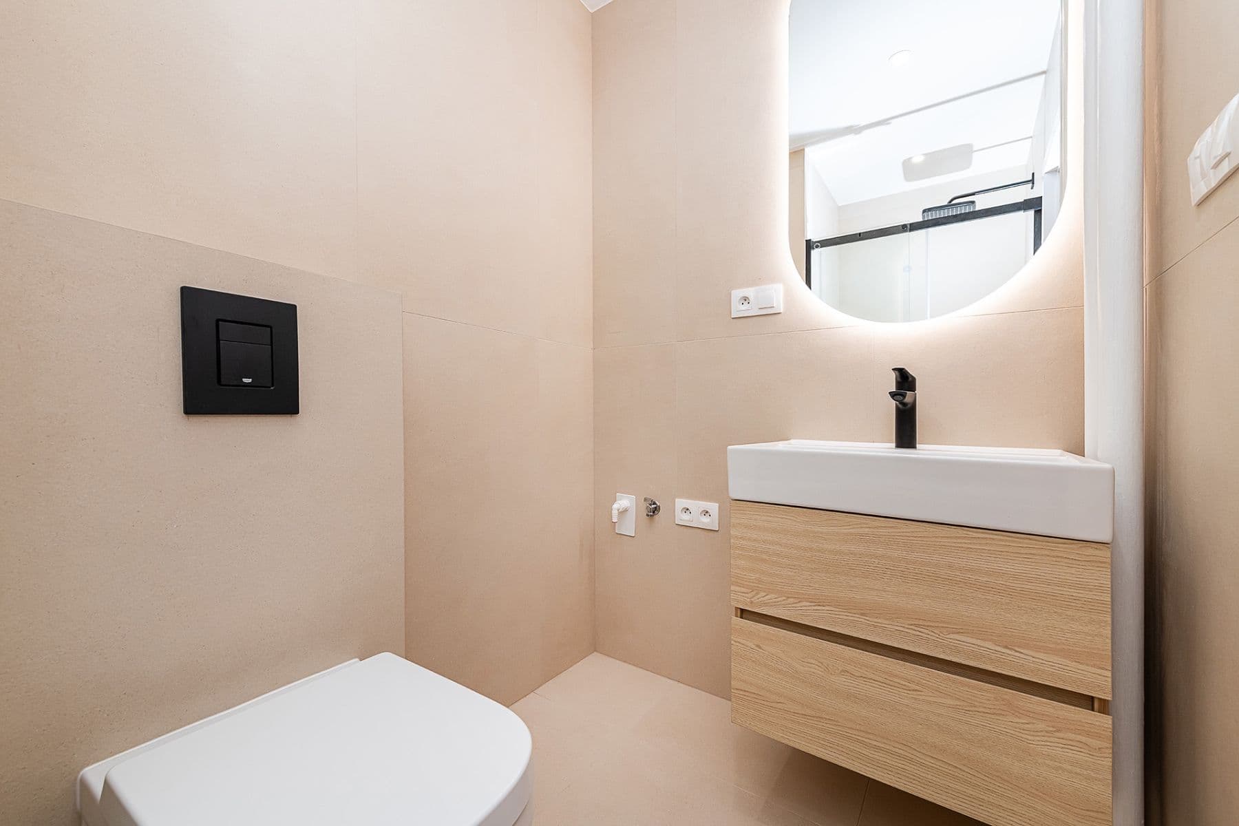 2 bedroom with open-plan kitchen flat for sale, 56 m², Donatellova, Prague, Prague 2 bedroom with open-plan kitchen flat for sale, 56 m², Donatellova, Prague, Prague