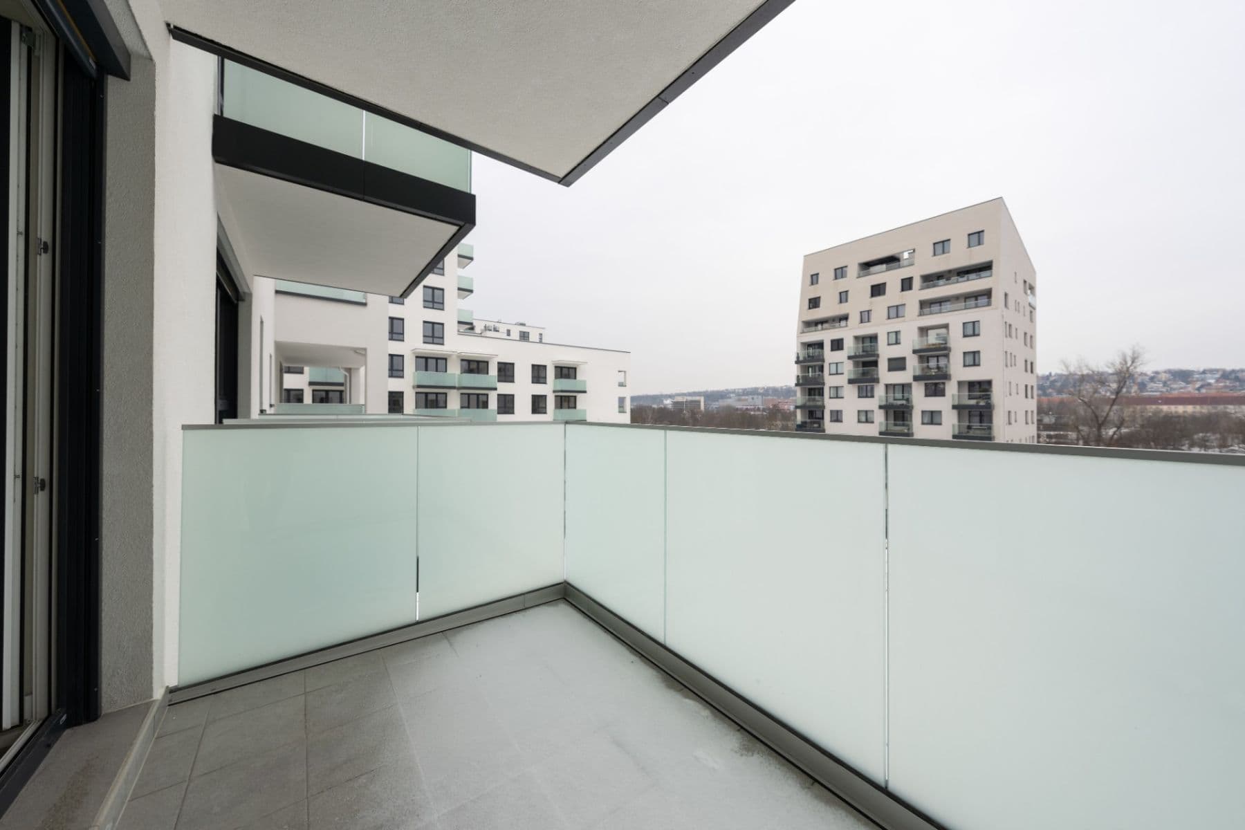 Studio flat to rent, 32 m², Pod Harfou, Prague, Prague Studio flat to rent, 32 m², Pod Harfou, Prague, Prague