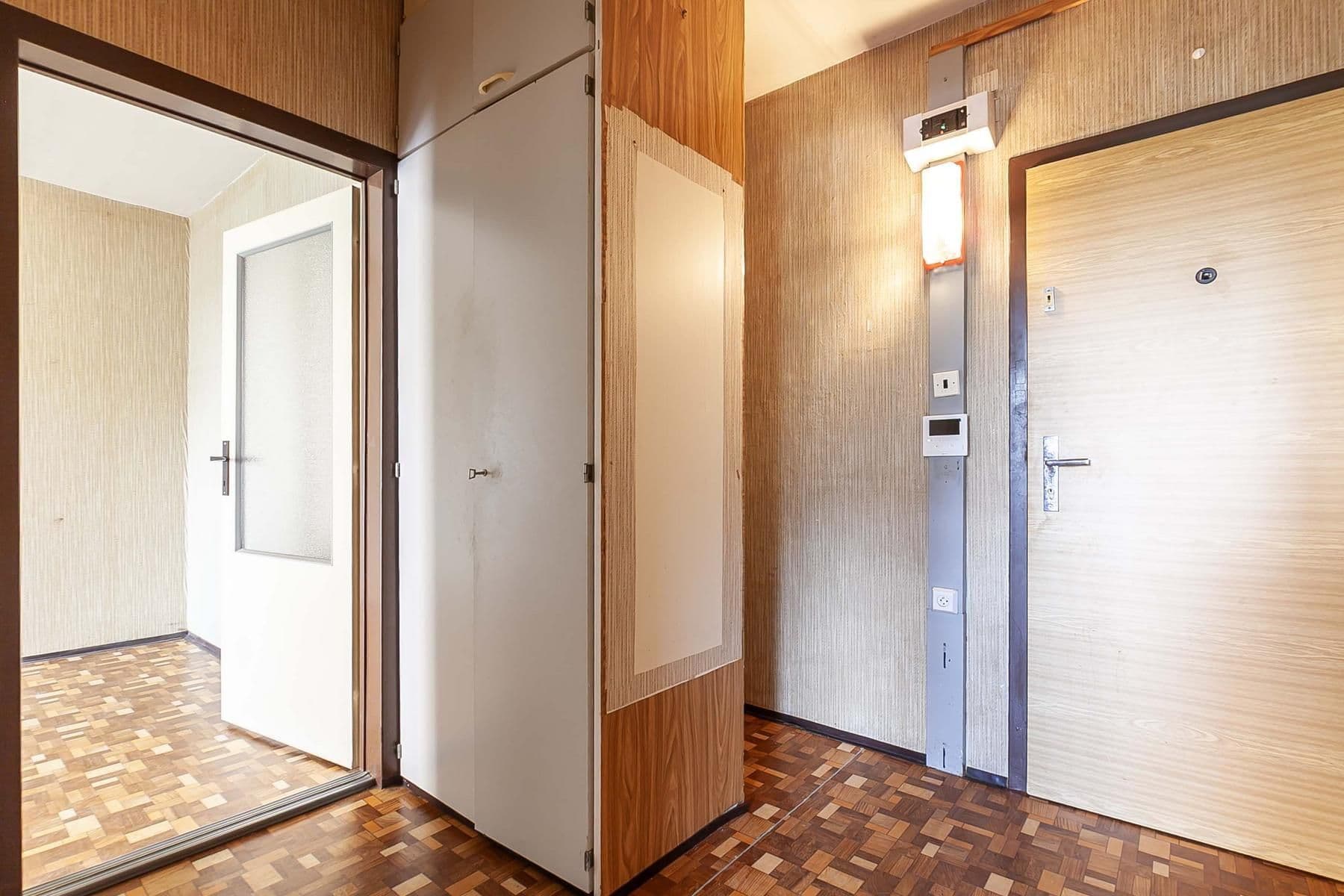 1 bedroom with open-plan kitchen flat for sale, 47 m², Urbánkova, Prague, Prague 1 bedroom with open-plan kitchen flat for sale, 47 m², Urbánkova, Prague, Prague