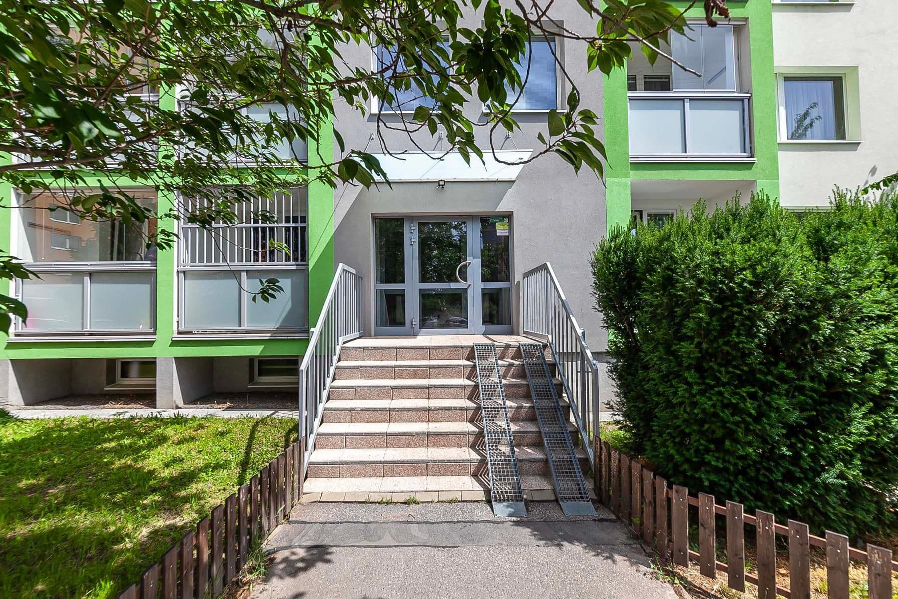 1 bedroom with open-plan kitchen flat for sale, 47 m², Urbánkova, Prague, Prague 1 bedroom with open-plan kitchen flat for sale, 47 m², Urbánkova, Prague, Prague