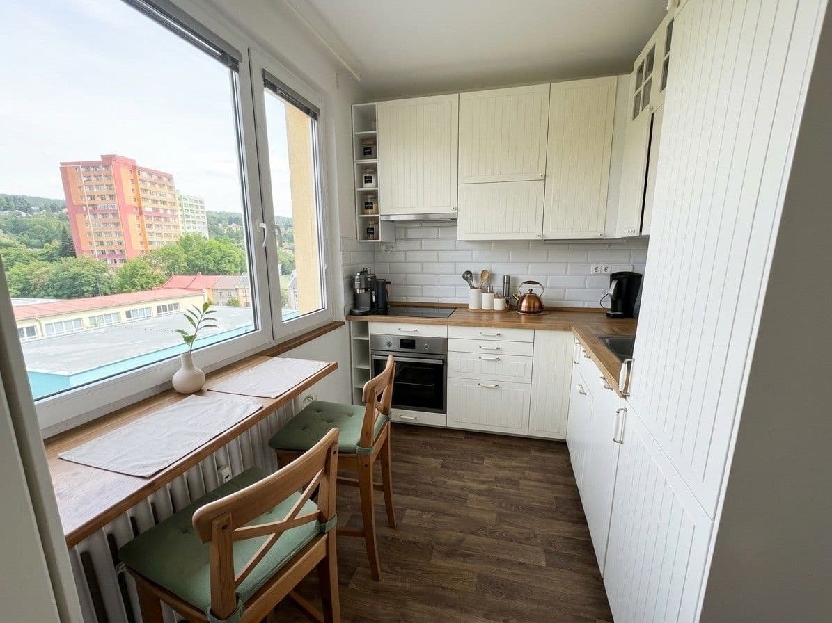 3 bedroom flat to rent, 70 m², Jiráskova, Chomutov, Ústecký Region 3 bedroom flat to rent, 70 m², Jiráskova, Chomutov, Ústecký Region