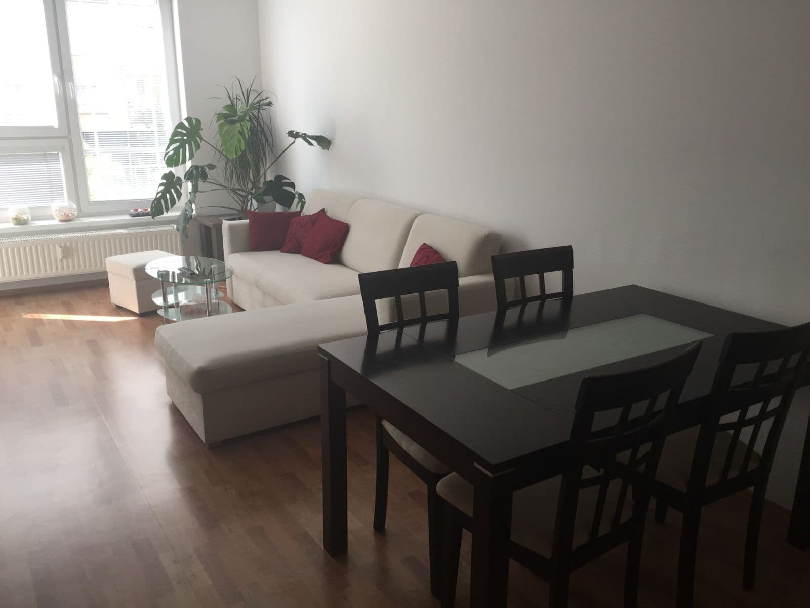 1 bedroom with open-plan kitchen flat to rent, 50 m², Pod Harfou, Prague, Prague 1 bedroom with open-plan kitchen flat to rent, 50 m², Pod Harfou, Prague, Prague