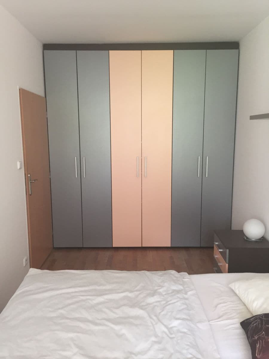 1 bedroom with open-plan kitchen flat to rent, 50 m², Pod Harfou, Prague, Prague 1 bedroom with open-plan kitchen flat to rent, 50 m², Pod Harfou, Prague, Prague