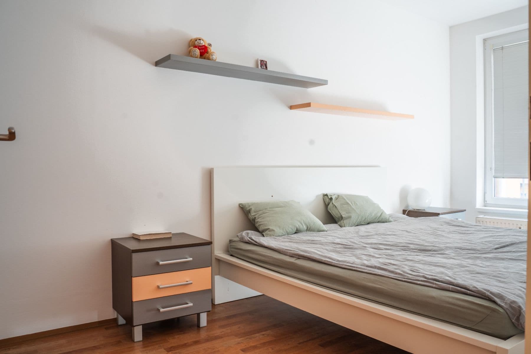 1 bedroom with open-plan kitchen flat to rent, 50 m², Pod Harfou, Prague, Prague 1 bedroom with open-plan kitchen flat to rent, 50 m², Pod Harfou, Prague, Prague