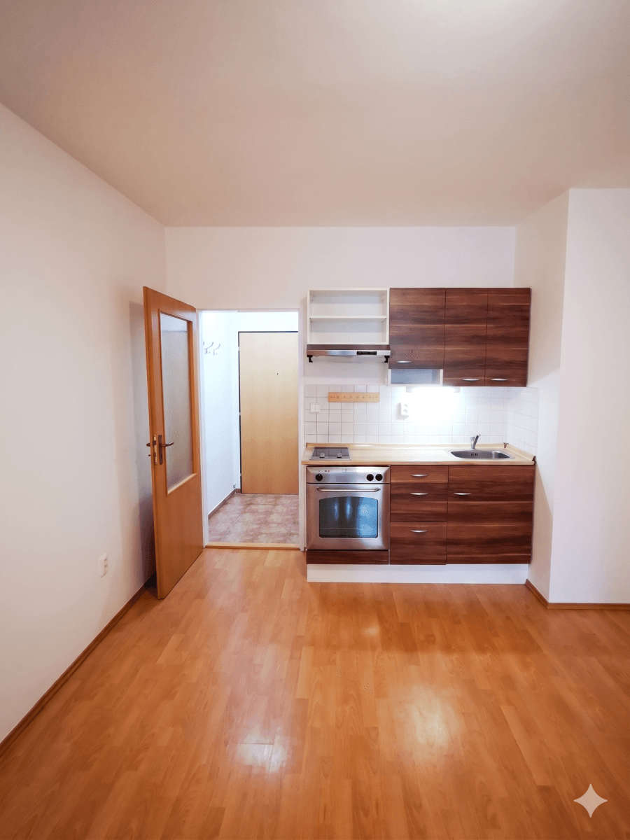 Studio flat for sale, 28 m², gen. Píky, Olomouc, Olomoucký Region Studio flat for sale, 28 m², gen. Píky, Olomouc, Olomoucký Region