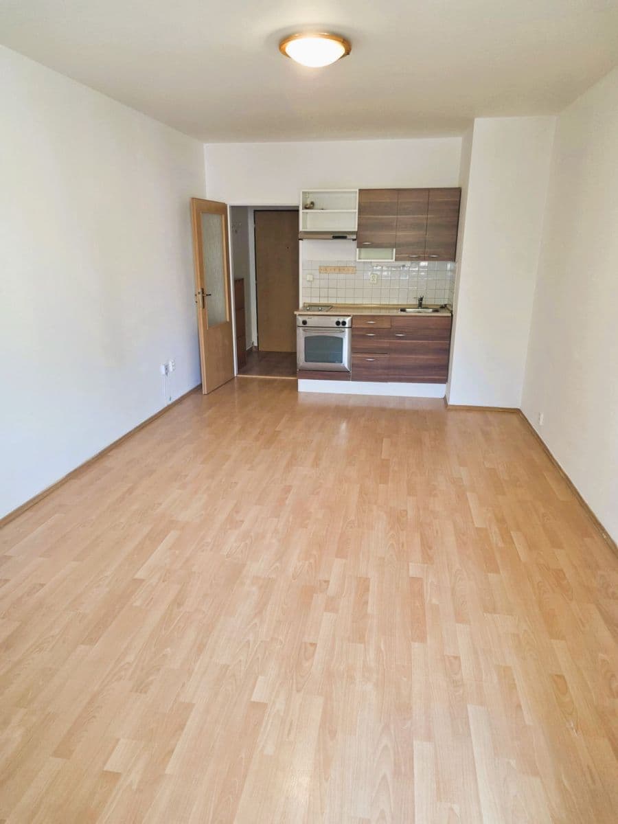 Studio flat for sale, 28 m², gen. Píky, Olomouc, Olomoucký Region Studio flat for sale, 28 m², gen. Píky, Olomouc, Olomoucký Region