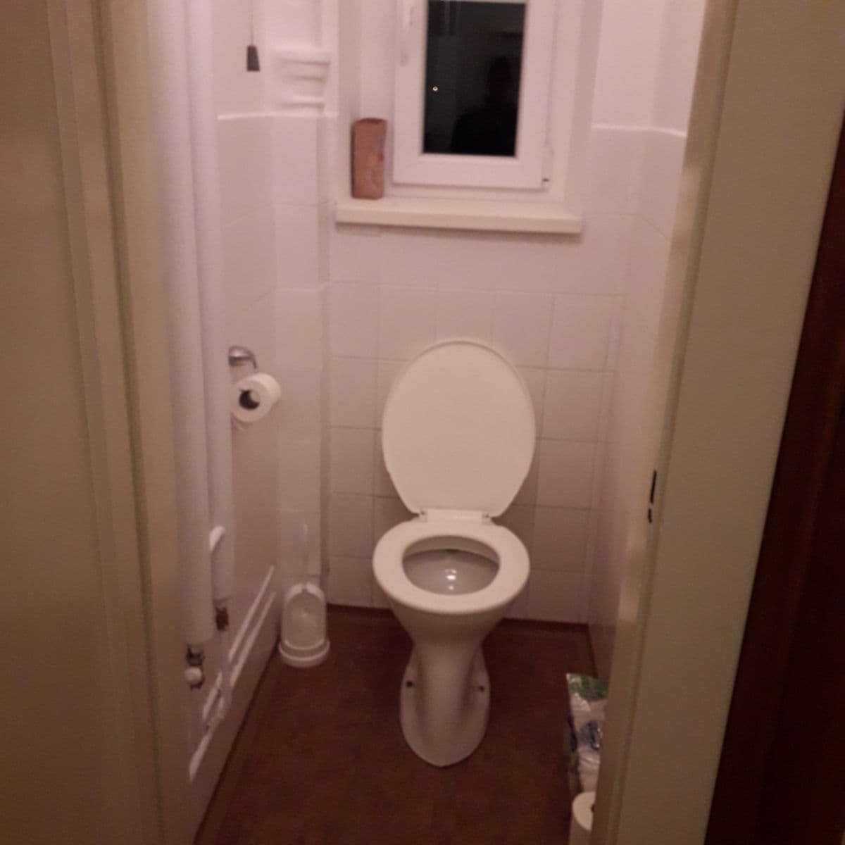 3 bedroom flat to rent, 90 m², U Trati, Prague, Prague 3 bedroom flat to rent, 90 m², U Trati, Prague, Prague