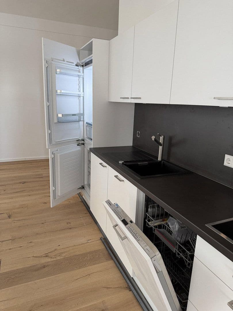 Studio flat to rent, 60 m², Rieckestraße 26, Stuttgart, Baden-Württemberg Studio flat to rent, 60 m², Rieckestraße 26, Stuttgart, Baden-Württemberg