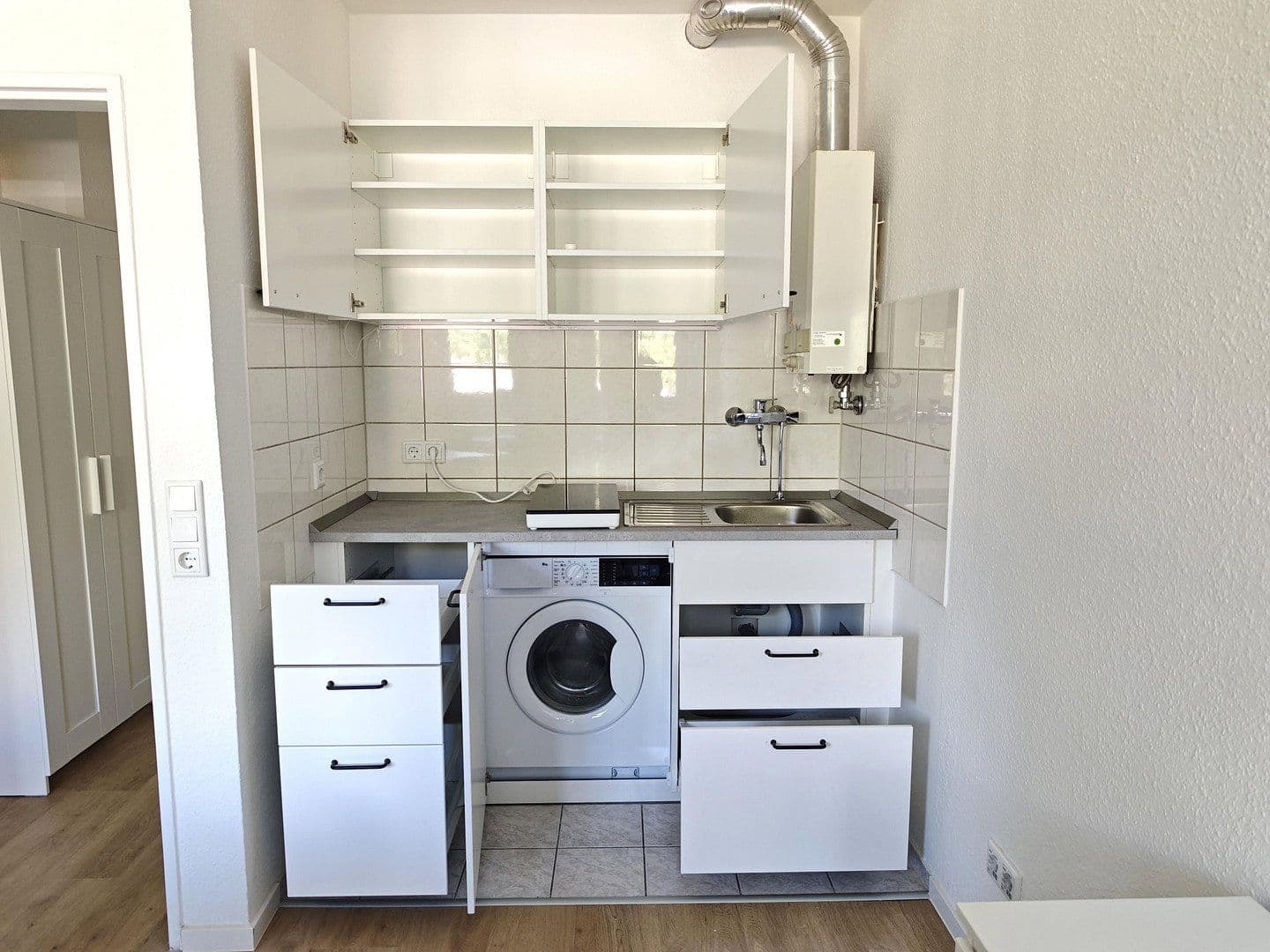 1 bedroom flat to rent, 33 m², Augustaanlage 40, Mannheim, Baden-Württemberg 1 bedroom flat to rent, 33 m², Augustaanlage 40, Mannheim, Baden-Württemberg