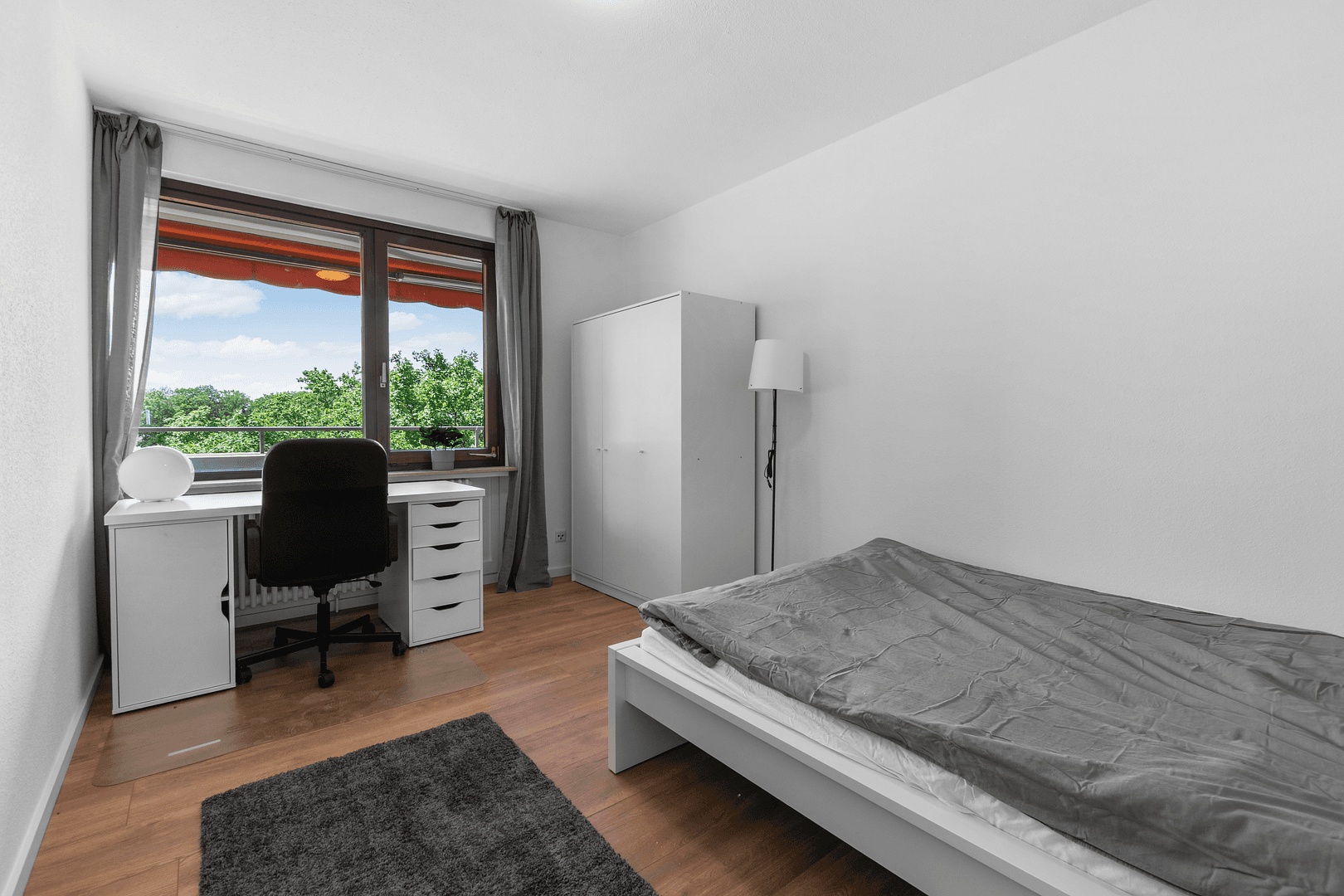 flat to rent, 82 m², Im Mainfeld 40, Frankfurt am Main, Hesse flat to rent, 82 m², Im Mainfeld 40, Frankfurt am Main, Hesse