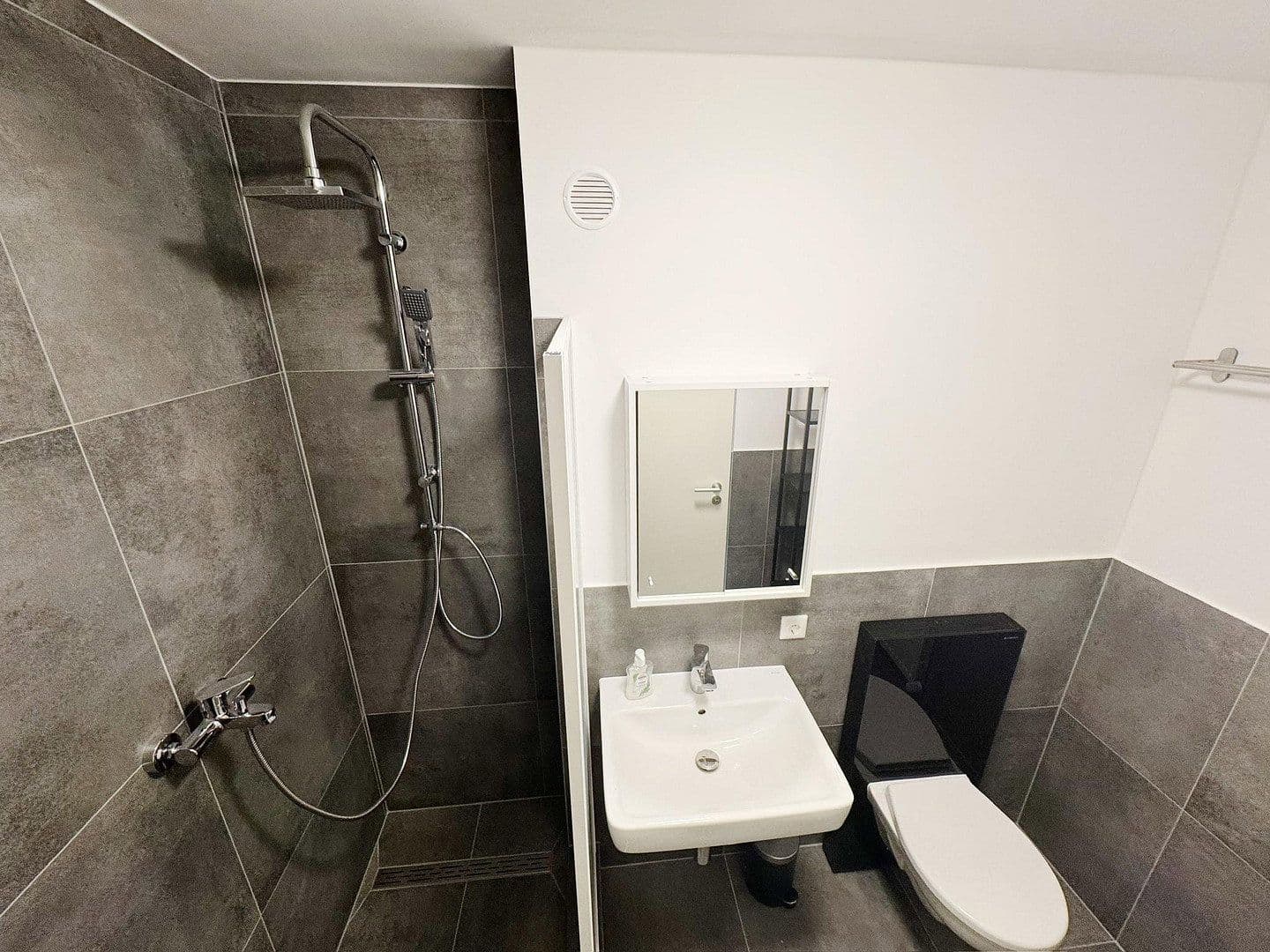 flat to rent, 14 m², Brieger Straße 9, München, Bavaria flat to rent, 14 m², Brieger Straße 9, München, Bavaria