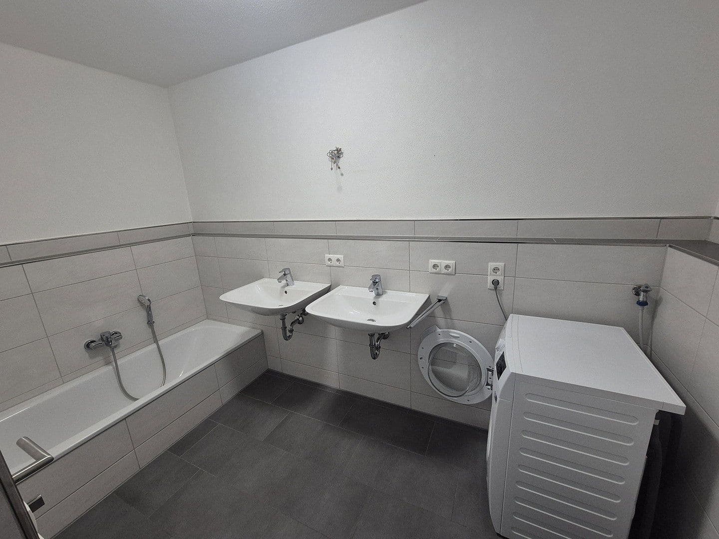 3 bedroom flat to rent, 86 m², Industriestrasse 1, Ergoldsbach, Bavaria 3 bedroom flat to rent, 86 m², Industriestrasse 1, Ergoldsbach, Bavaria