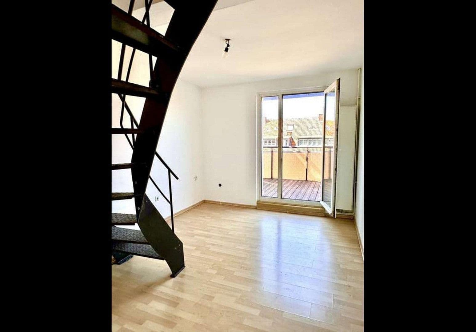 4 bedroom flat to rent, 105 m², Yorckstr, Düsseldorf, North Rhine-Westphalia 4 bedroom flat to rent, 105 m², Yorckstr, Düsseldorf, North Rhine-Westphalia