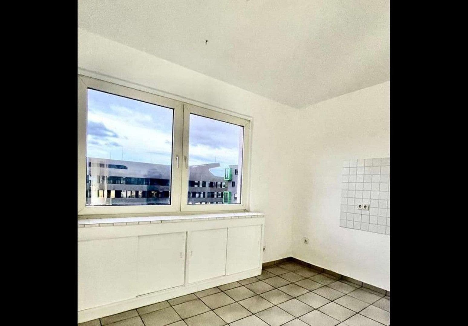 4 bedroom flat to rent, 105 m², Yorckstr, Düsseldorf, North Rhine-Westphalia 4 bedroom flat to rent, 105 m², Yorckstr, Düsseldorf, North Rhine-Westphalia