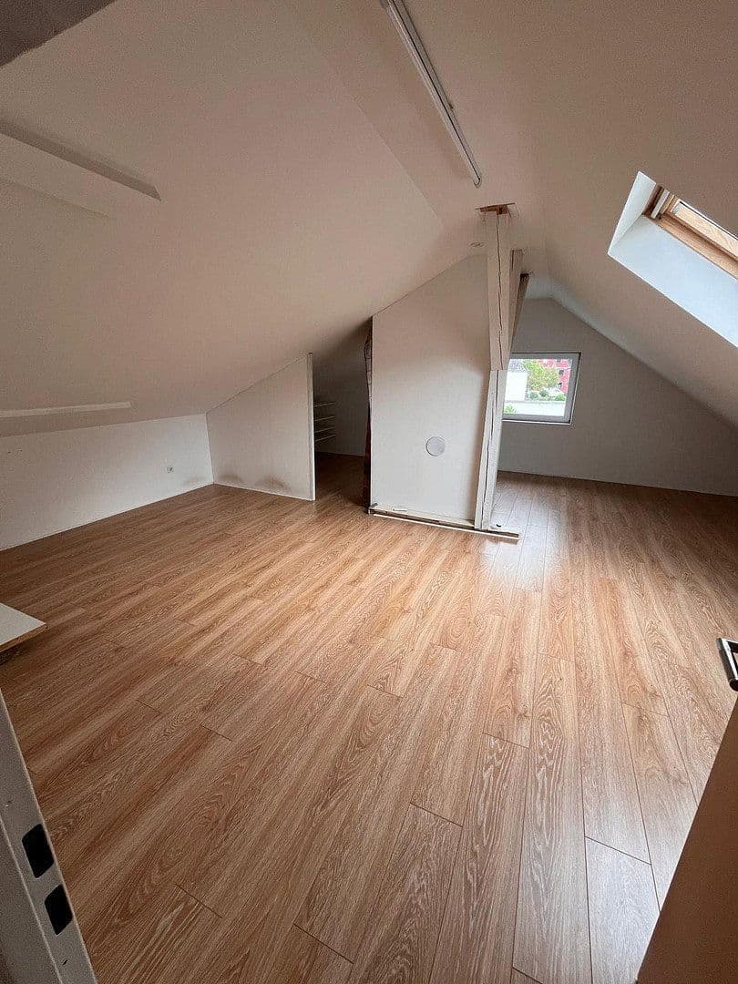 house to rent, 125 m², Roßbach (Wied), Rhineland-Palatinate house to rent, 125 m², Roßbach (Wied), Rhineland-Palatinate