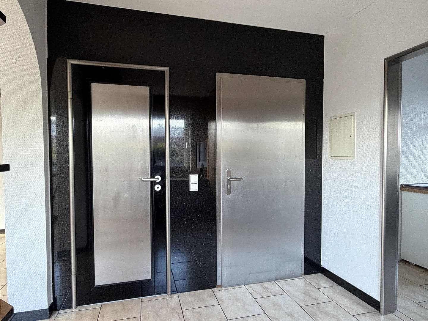 2 bedroom with open-plan kitchen flat for sale, 105 m², Oberhausen, North Rhine-Westphalia 2 bedroom with open-plan kitchen flat for sale, 105 m², Oberhausen, North Rhine-Westphalia