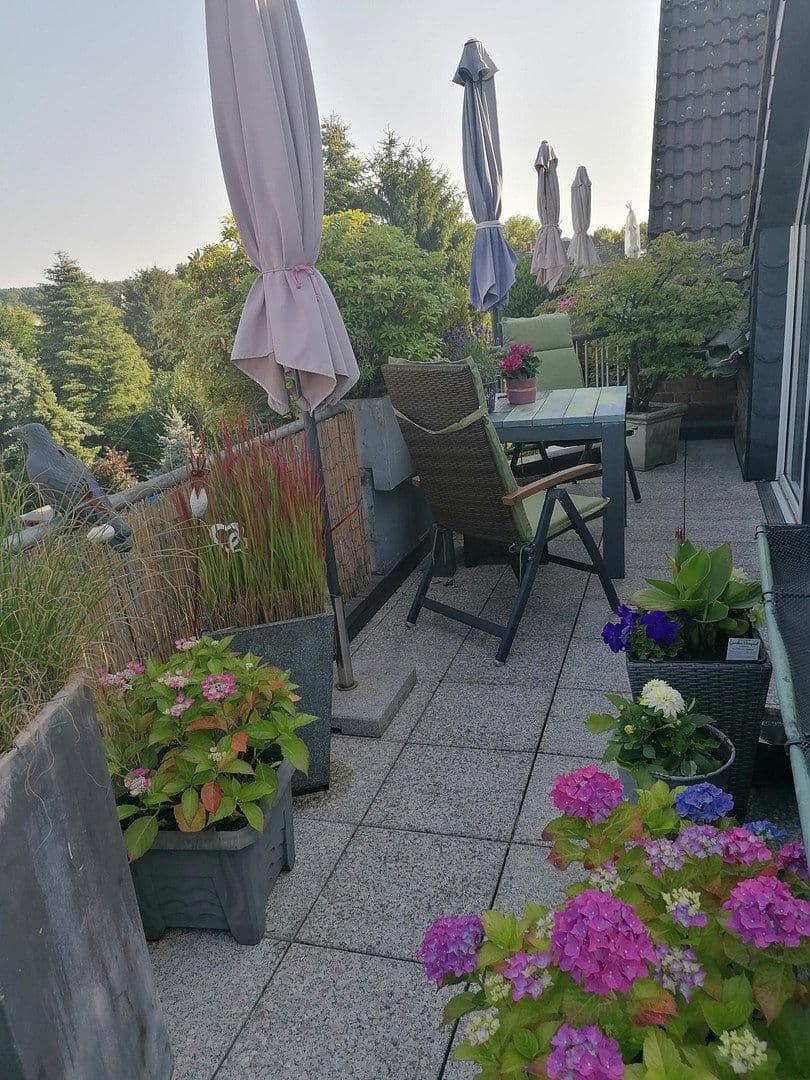 2 bedroom with open-plan kitchen flat for sale, 105 m², Oberhausen, North Rhine-Westphalia 2 bedroom with open-plan kitchen flat for sale, 105 m², Oberhausen, North Rhine-Westphalia