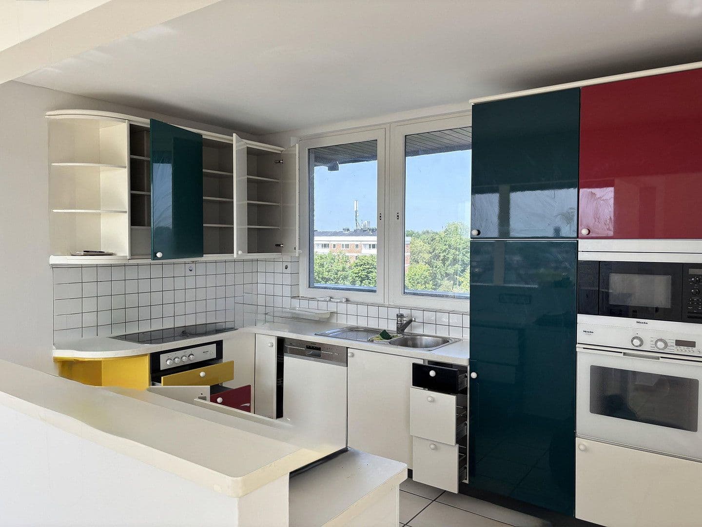 3 bedroom flat to rent, 160 m², Uerdingerstrasse 421, Krefeld, North Rhine-Westphalia 3 bedroom flat to rent, 160 m², Uerdingerstrasse 421, Krefeld, North Rhine-Westphalia