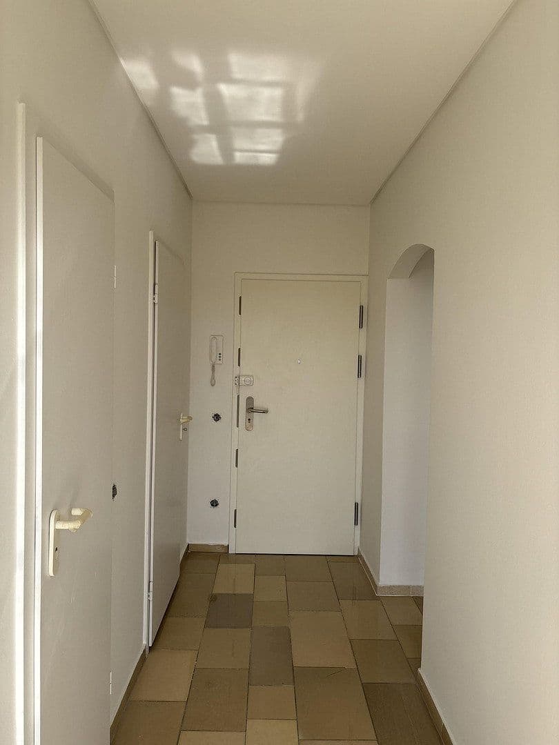 3 bedroom flat to rent, 160 m², Uerdingerstrasse 421, Krefeld, North Rhine-Westphalia 3 bedroom flat to rent, 160 m², Uerdingerstrasse 421, Krefeld, North Rhine-Westphalia