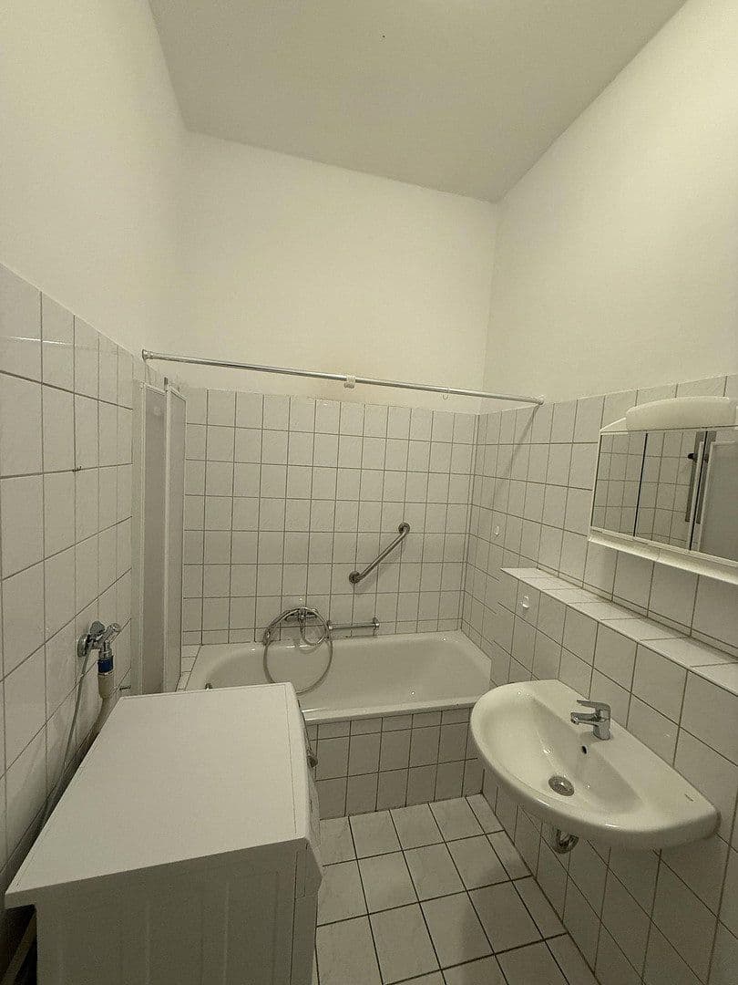 4 bedroom flat to rent, 101 m², Johannes-Müller-Straße 9, Koblenz, Rhineland-Palatinate 4 bedroom flat to rent, 101 m², Johannes-Müller-Straße 9, Koblenz, Rhineland-Palatinate