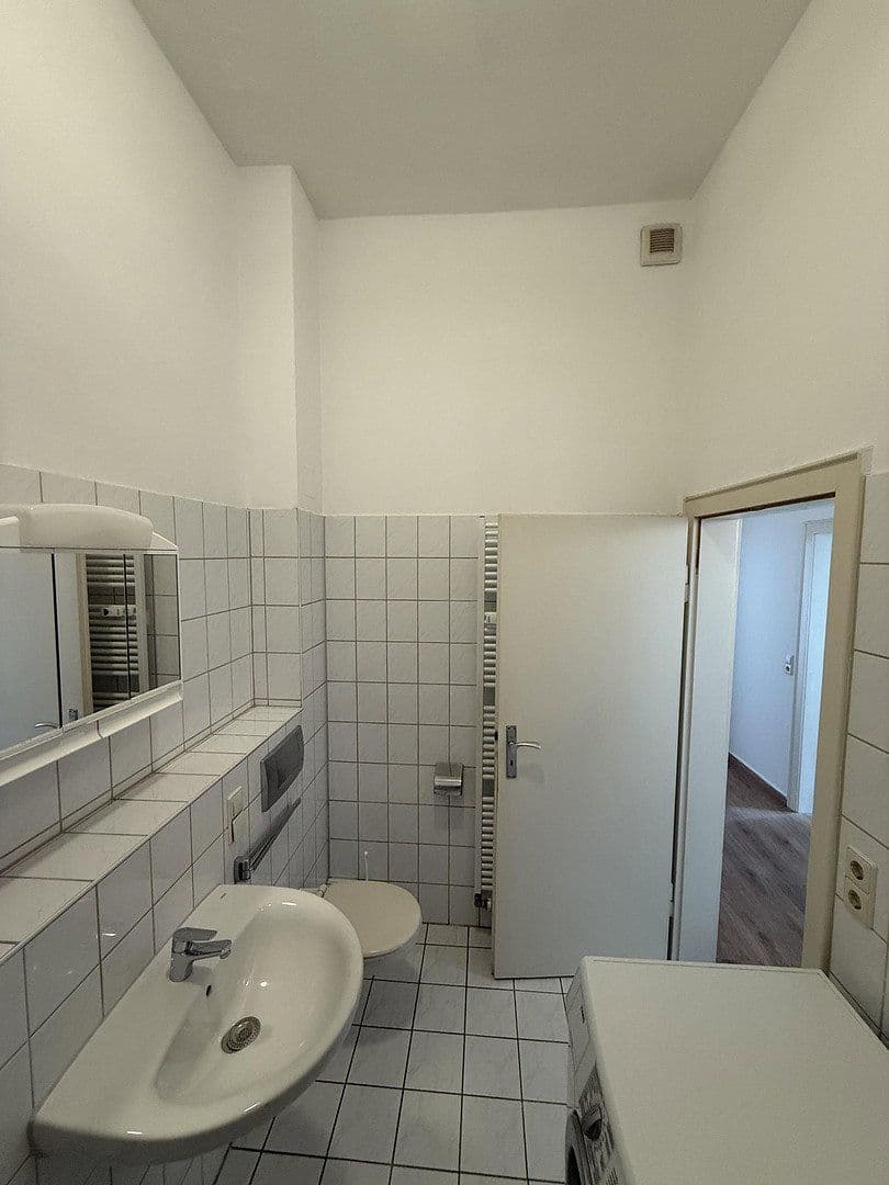 4 bedroom flat to rent, 101 m², Johannes-Müller-Straße 9, Koblenz, Rhineland-Palatinate 4 bedroom flat to rent, 101 m², Johannes-Müller-Straße 9, Koblenz, Rhineland-Palatinate
