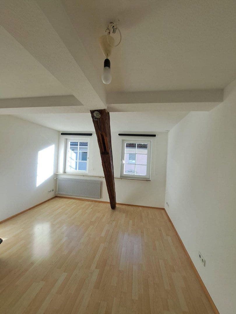 2 bedroom with open-plan kitchen flat to rent, 92 m², Oberamteistrasse 12, Tuttlingen, Baden-Württemberg 2 bedroom with open-plan kitchen flat to rent, 92 m², Oberamteistrasse 12, Tuttlingen, Baden-Württemberg