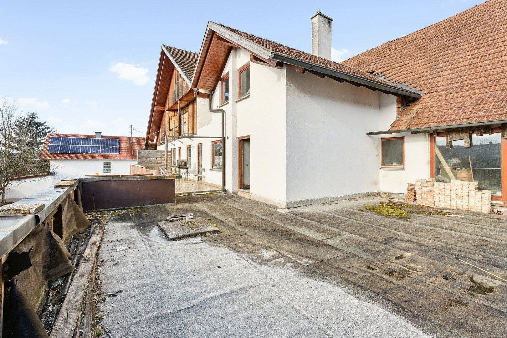 house for sale, 443 m², Ottobeurer Straße 17, Markt Rettenbach, Bavaria house for sale, 443 m², Ottobeurer Straße 17, Markt Rettenbach, Bavaria