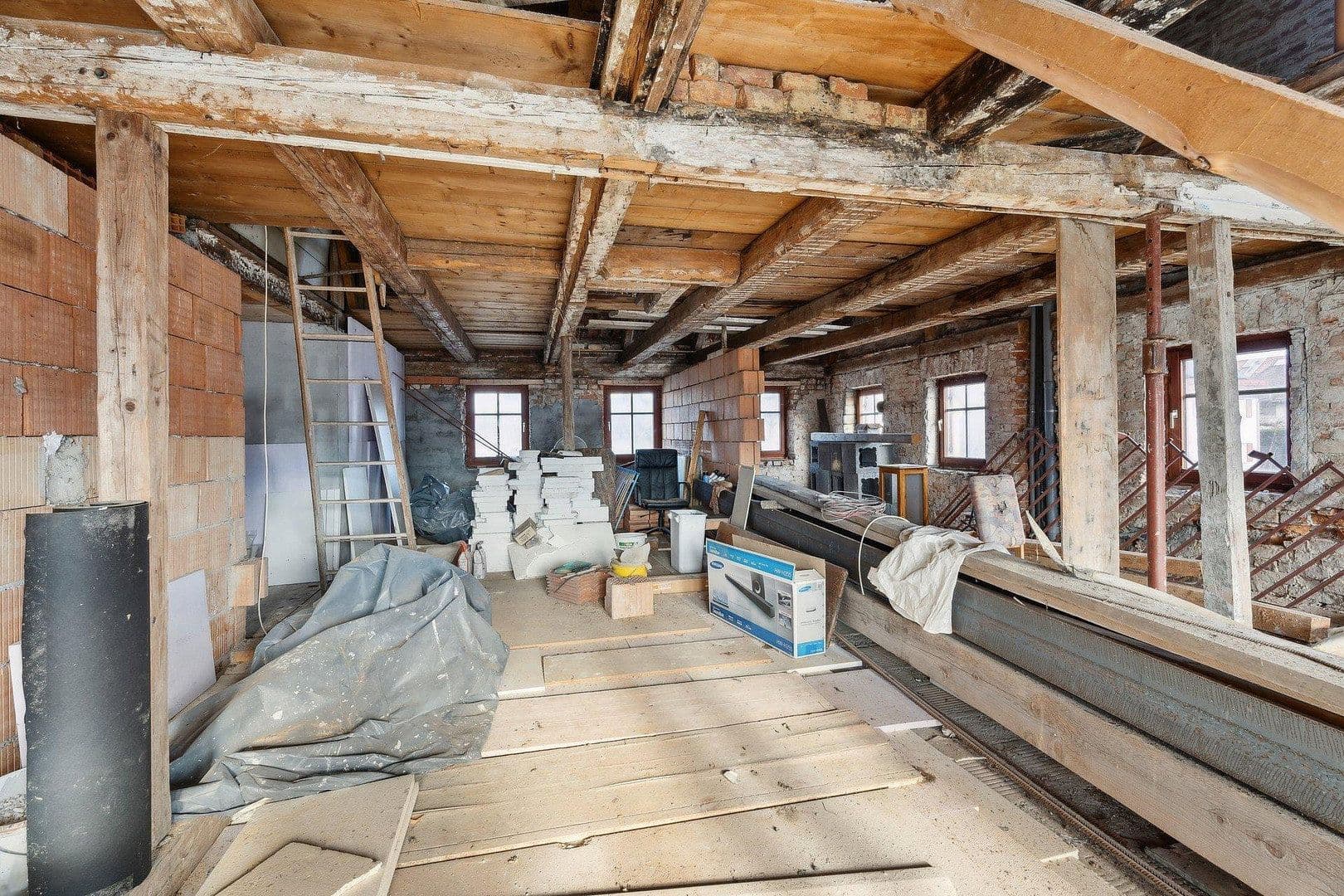 house for sale, 443 m², Ottobeurer Straße 17, Markt Rettenbach, Bavaria house for sale, 443 m², Ottobeurer Straße 17, Markt Rettenbach, Bavaria