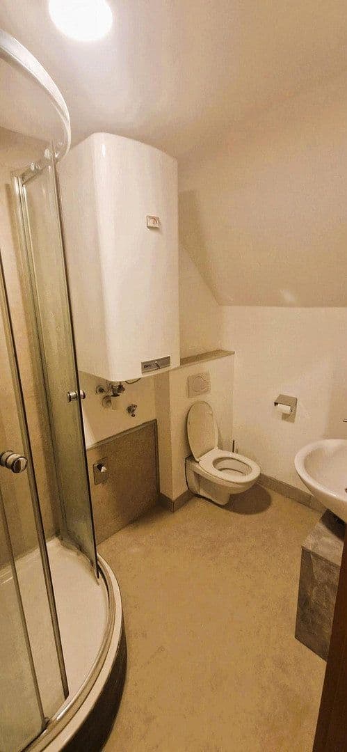 4 bedroom flat to rent, 63 m², Ansfelden, Upper Austria 4 bedroom flat to rent, 63 m², Ansfelden, Upper Austria