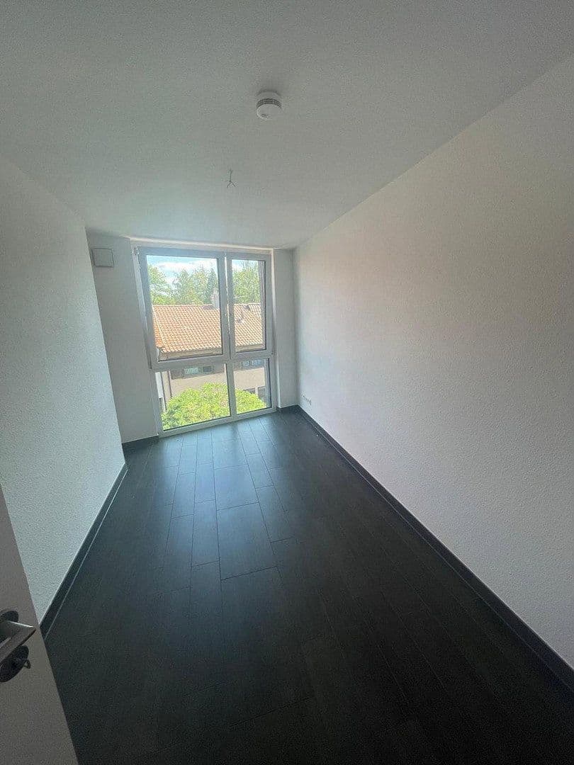 4 bedroom flat to rent, 122 m², Sindelfingen, Baden-Württemberg 4 bedroom flat to rent, 122 m², Sindelfingen, Baden-Württemberg