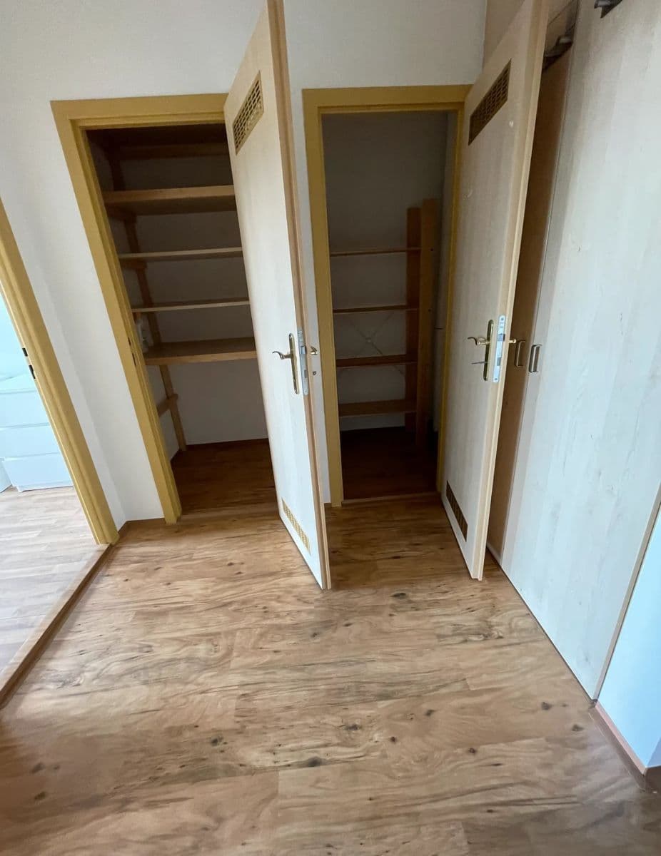 1 bedroom with open-plan kitchen flat to rent, 48 m², Arménská, Brno, Jihomoravský Region 1 bedroom with open-plan kitchen flat to rent, 48 m², Arménská, Brno, Jihomoravský Region