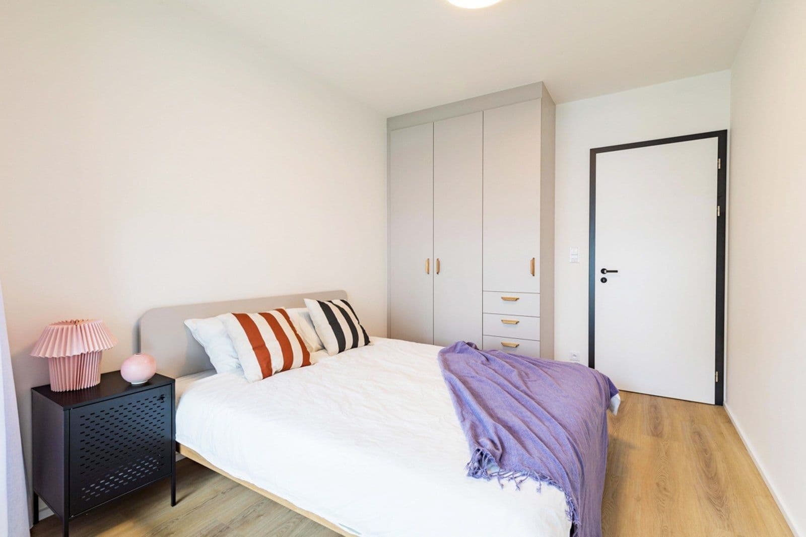 1 bedroom with open-plan kitchen flat to rent, 56 m², Vrbenského, Prague, Prague 1 bedroom with open-plan kitchen flat to rent, 56 m², Vrbenského, Prague, Prague
