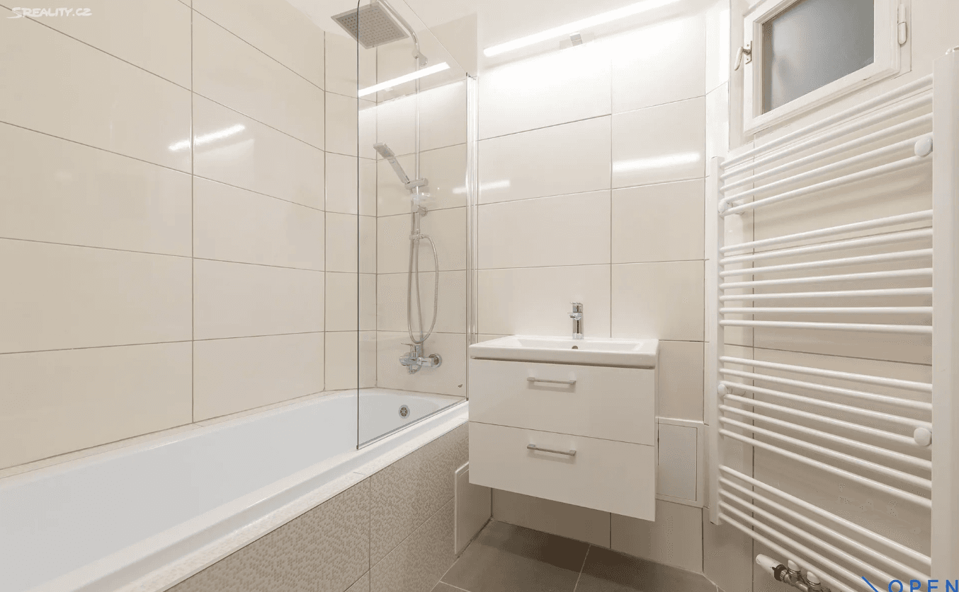 flat to rent, 100 m², U Havlíčkových sadů, Prague, Prague flat to rent, 100 m², U Havlíčkových sadů, Prague, Prague