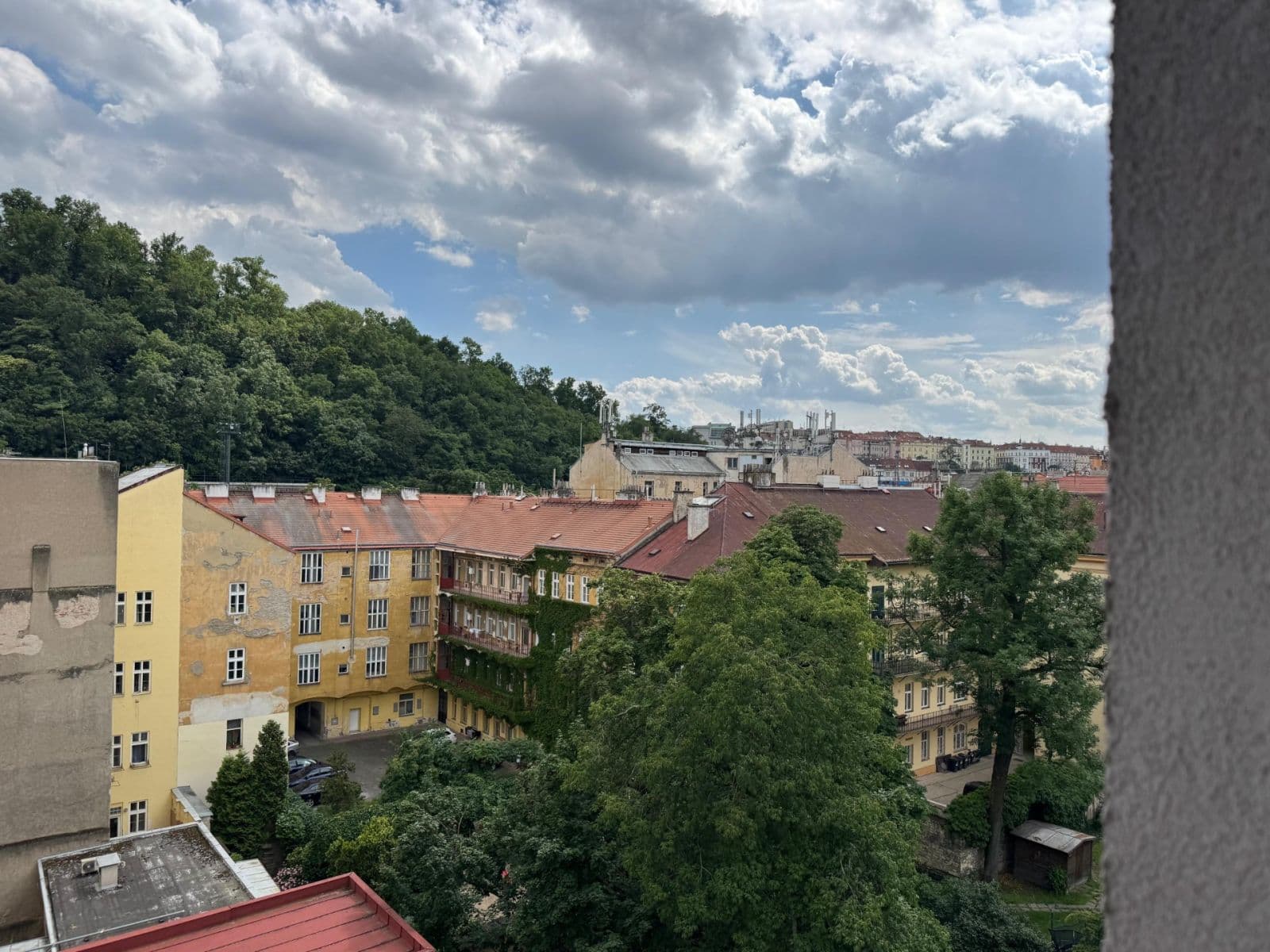 1 bedroom with open-plan kitchen flat to rent, 39 m², Peckova, Prague, Prague 1 bedroom with open-plan kitchen flat to rent, 39 m², Peckova, Prague, Prague