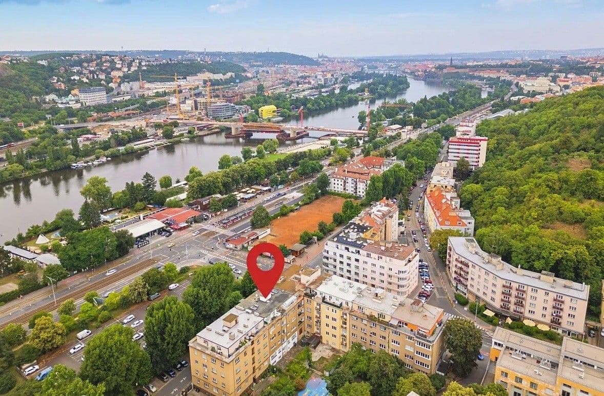 1 bedroom with open-plan kitchen flat to rent, 44 m², Podolská, Prague, Prague 1 bedroom with open-plan kitchen flat to rent, 44 m², Podolská, Prague, Prague